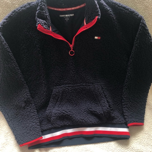 Fuzzy Tommy Hilfiger top. Size medium gently worn. - Picture 2 of 5